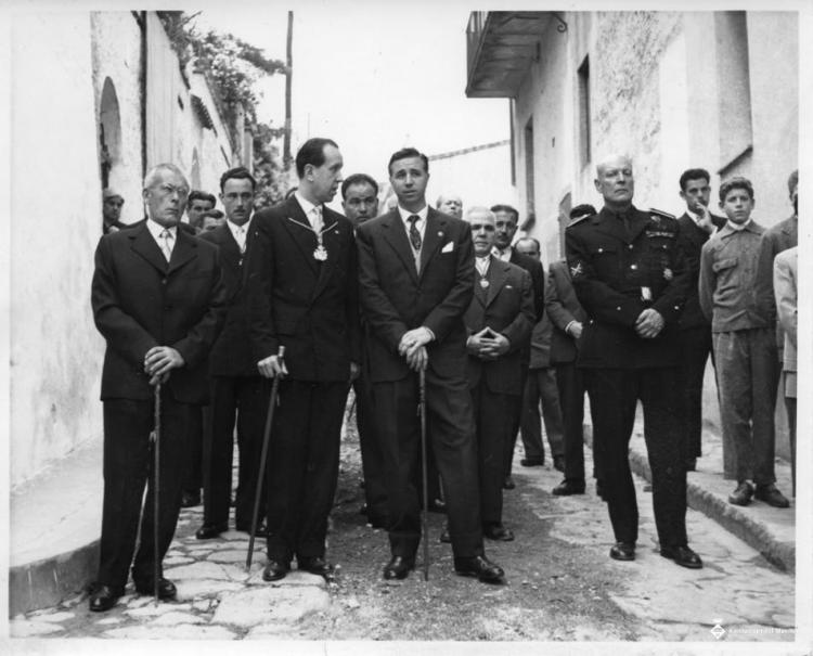 Autoritats locals participant a la processó de Corpus