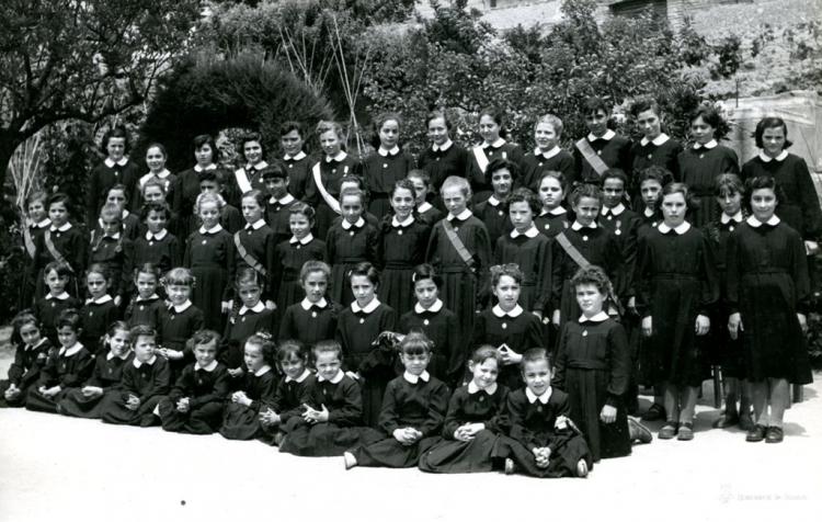 Foto de grup d'alumnes de la Sagrada Família