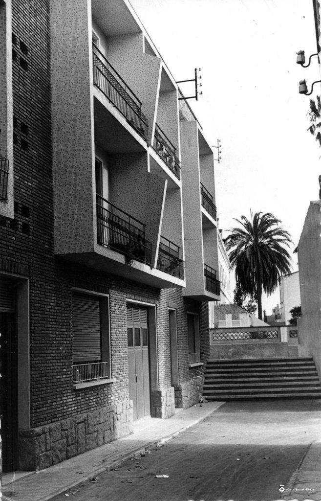 Edifici al carrer de Sant Rafael