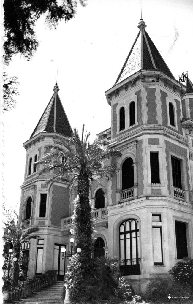Façana de la casa del marquès