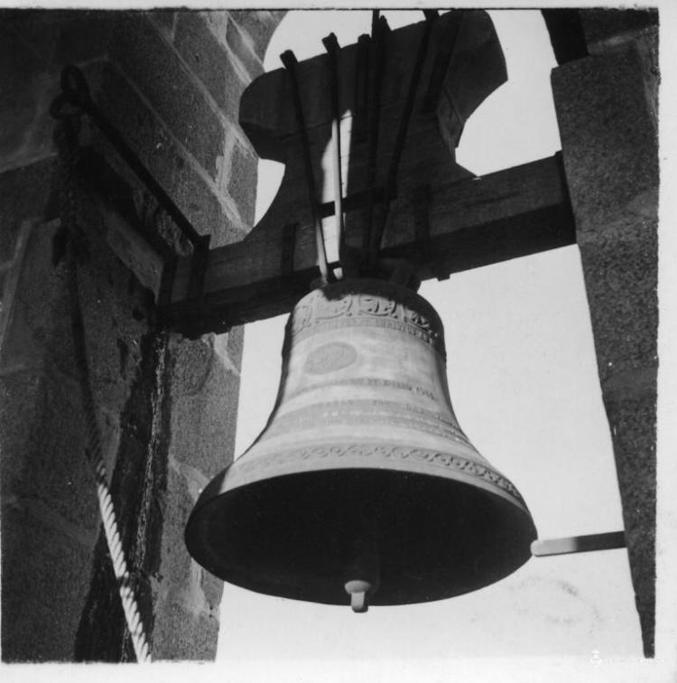 Campana de l'església de Sant Pere