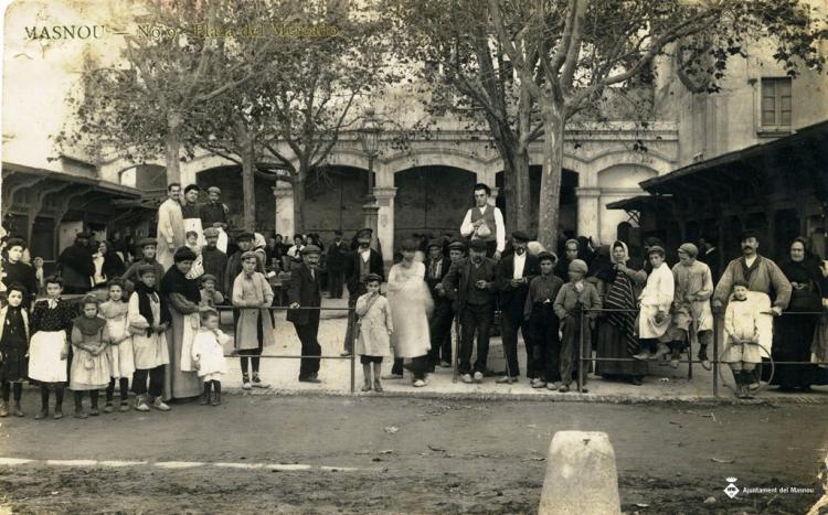 MASNOU - No. 9. Plaza del Mercado
