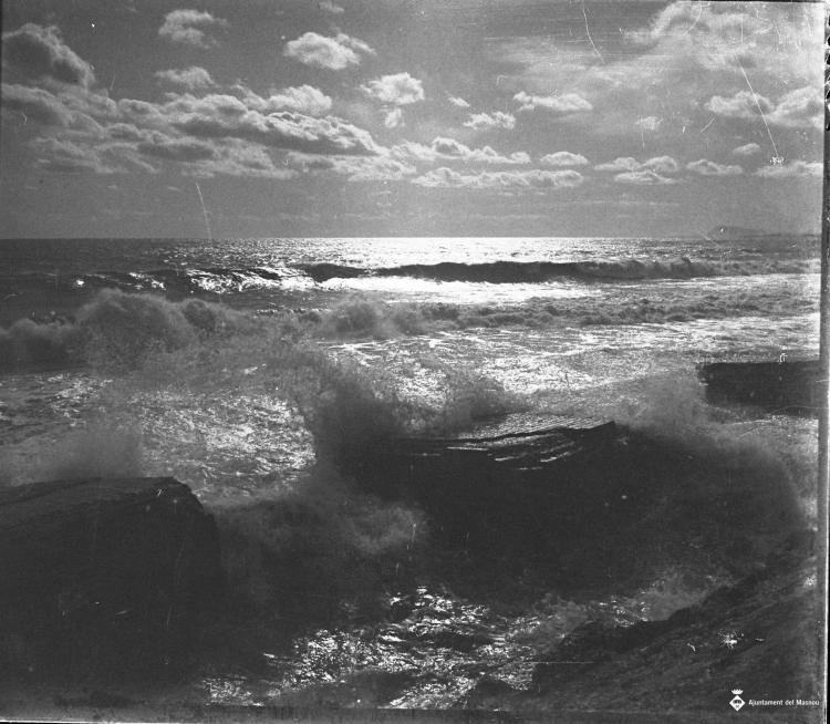 Detall del mar en dia de temporal