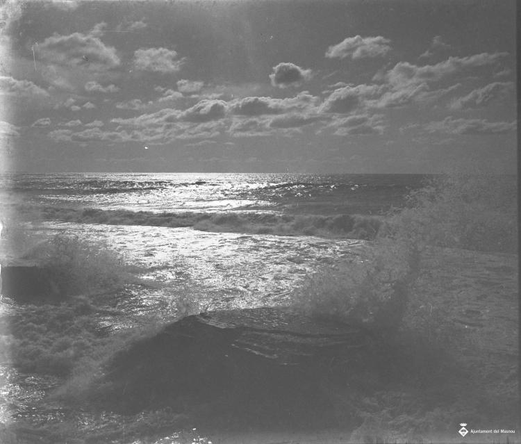 Detall del mar en dia de temporal