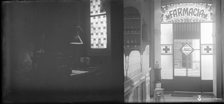 Interior de la farmàcia Nogués
