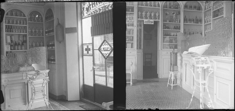 Interior farmàcia Nogués
