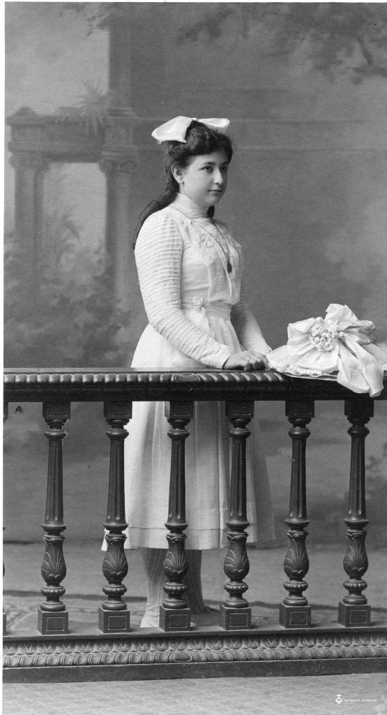 Retrat de comunió de Francesca Millet Farga