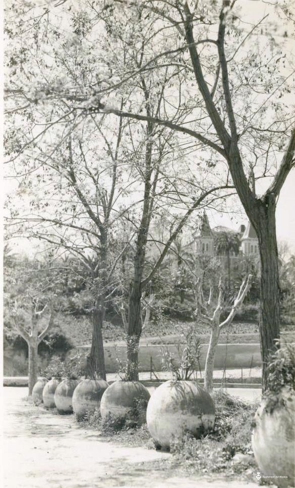 Carrer de Navarra a l'alçada d'Amadeu I
