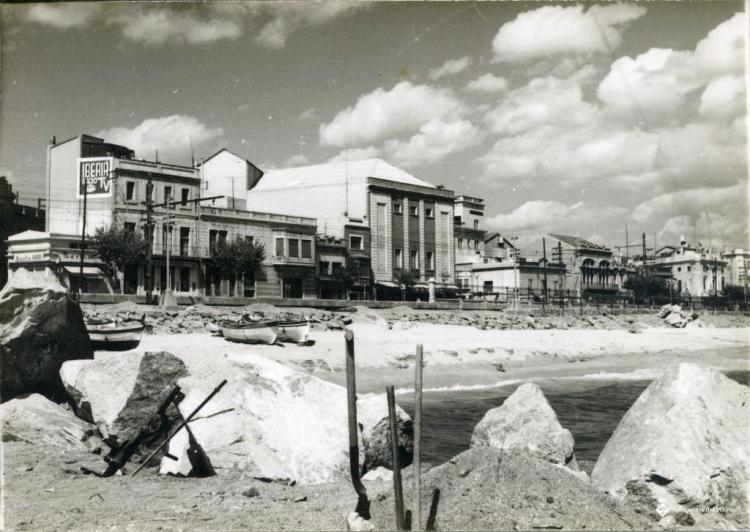 El Masnou, vista des de l'espigó