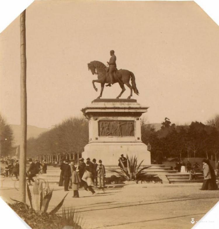 Estàtua Barcelona a Prim, a Barcelona