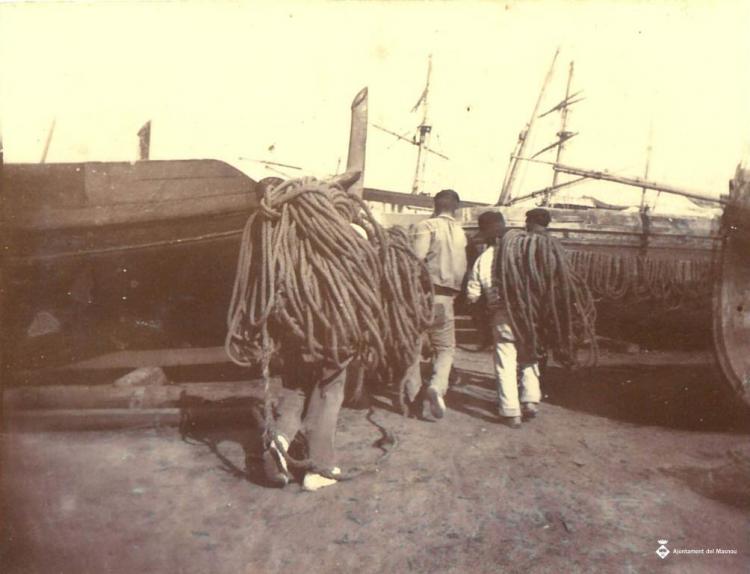 Pescadors amb cordes a Barcelona