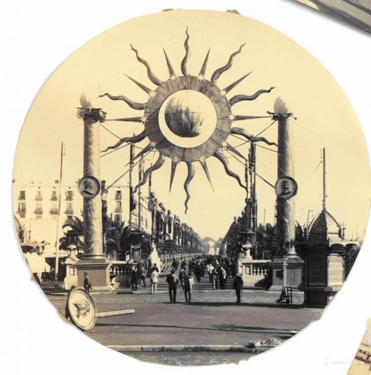 Rambla de Barcelona durant el IV centenari del descobriment d'Amèrica