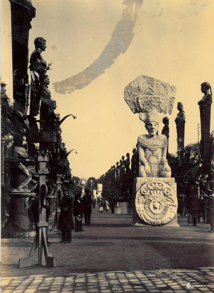 Rambla de Barcelona durant el IV centenari del descobriment d'Amèrica