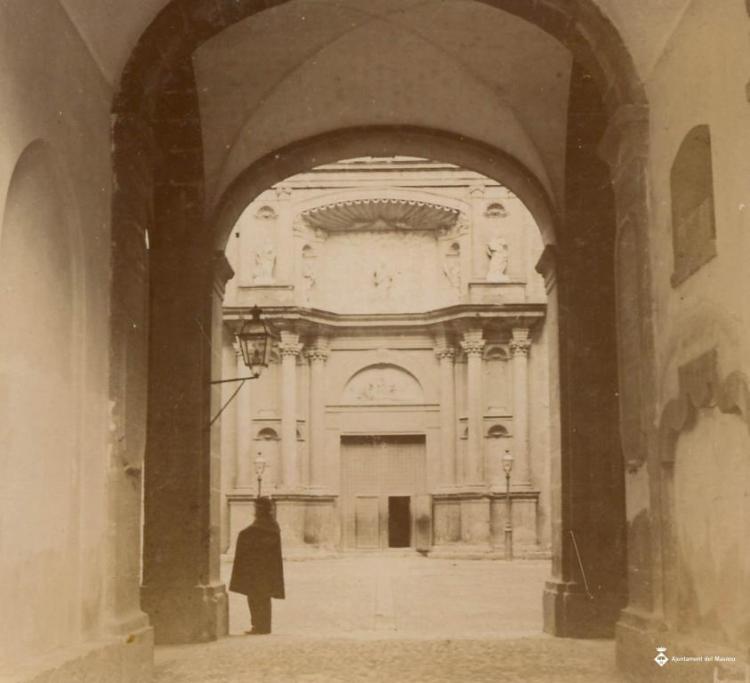 Entrada del monestir de Montserrat