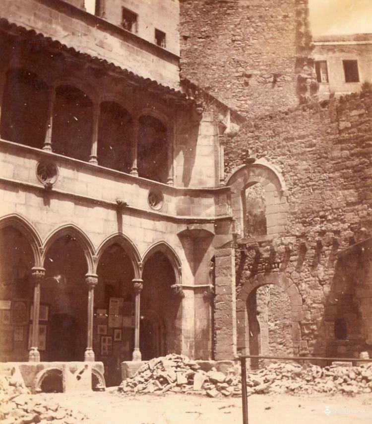 Claustre del monestir de Montserrat