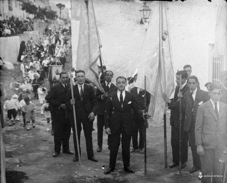 Processó de Corpus passant pel carrer Sant Pere