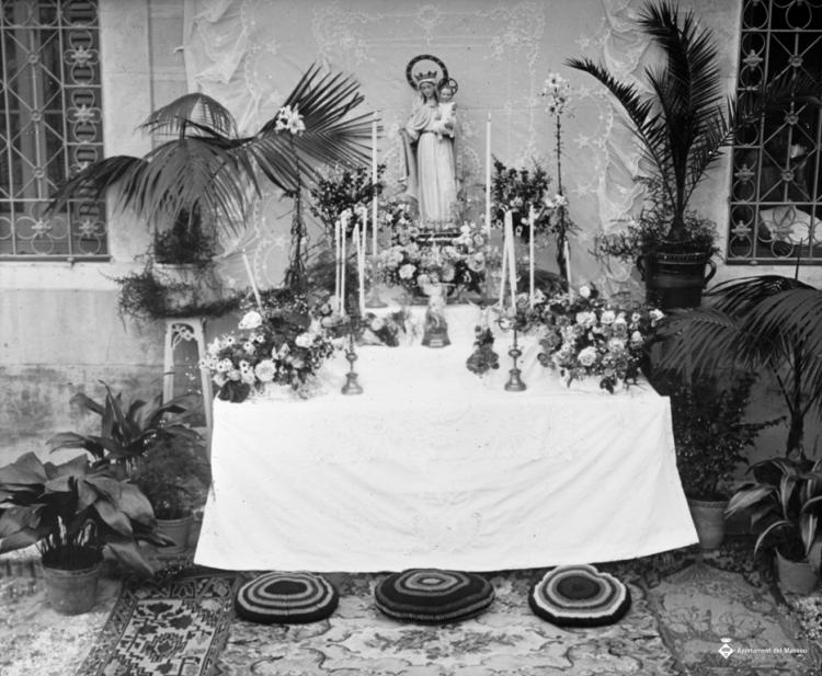 Altar al carrer el dia de Corpus