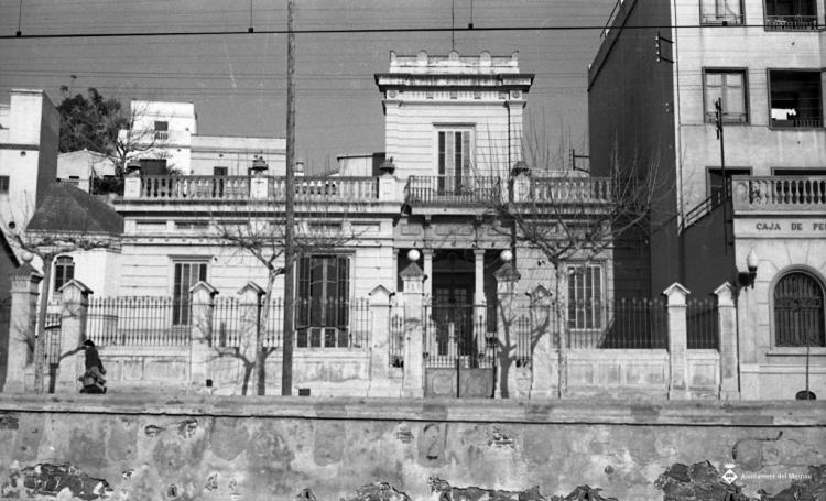 Cases particulars al Camí Ral