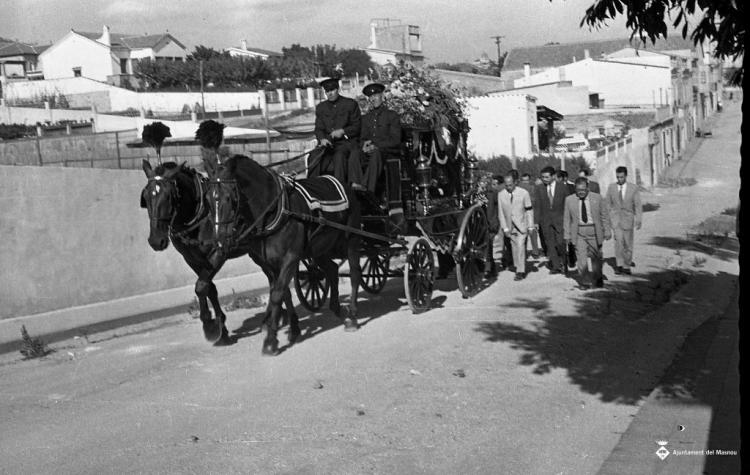 Carruatge i processó fúnebre