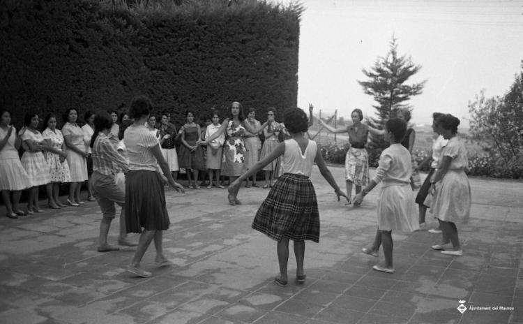 Alberg, noies de la secció femenina