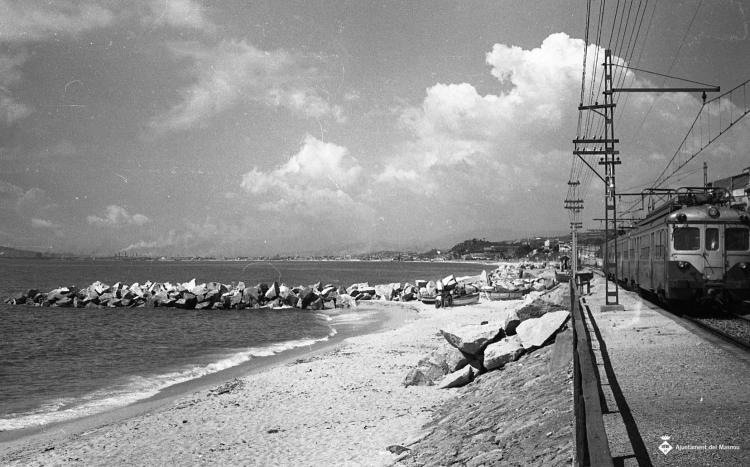 Platja i vies del tren