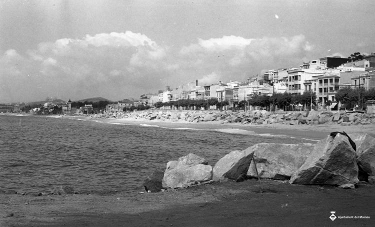 Platja i façana marítima