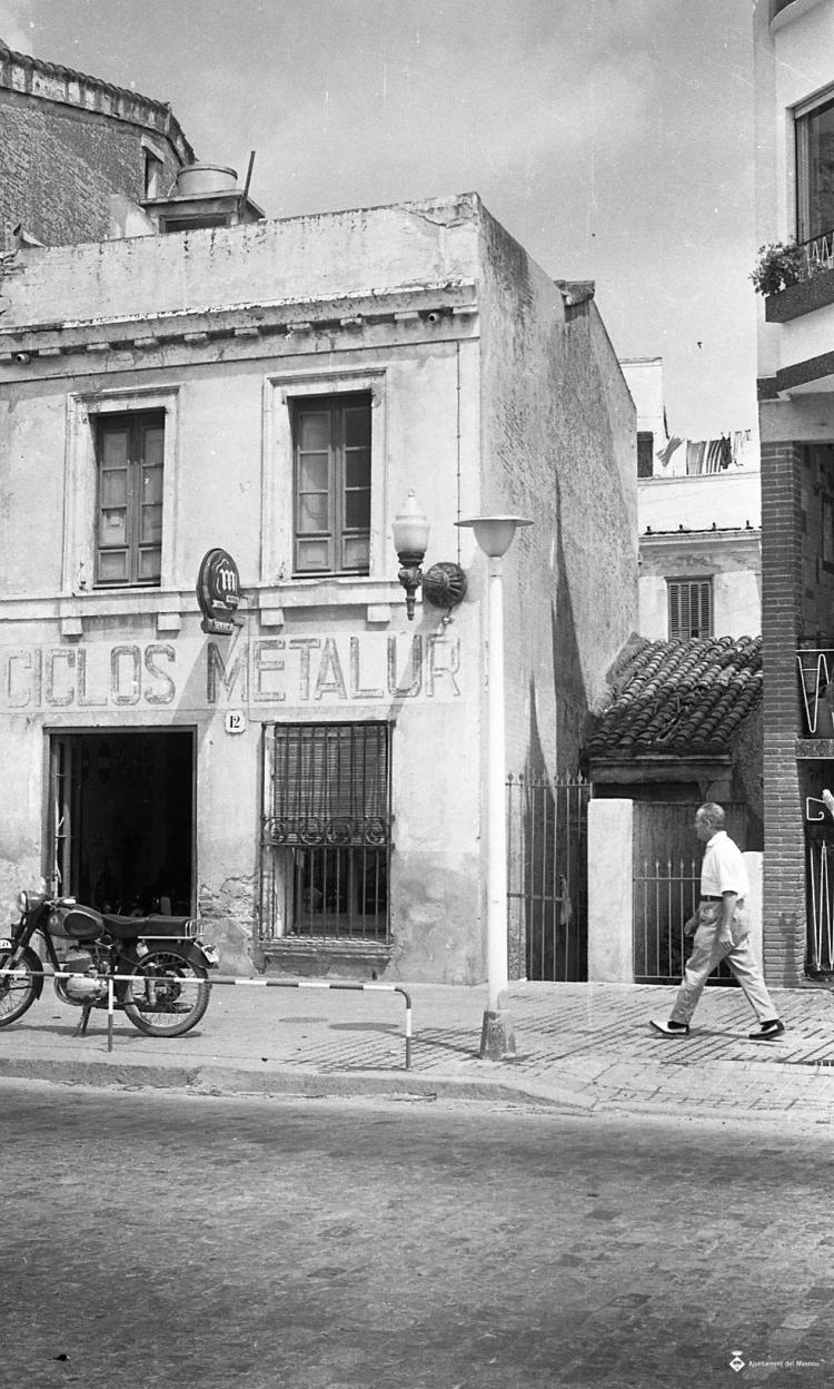 Façana de Ciclos Metalur