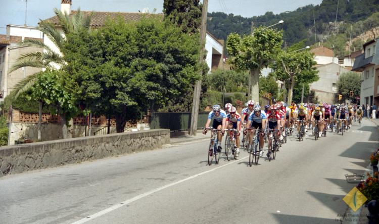 Moment del pas per la Palma de la 85 Volta Ciclista Catalunya
