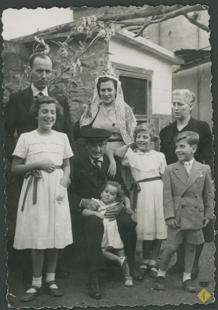 Família Roca amb avi, pares i fills