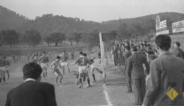 Partit de futbol a Cervelló