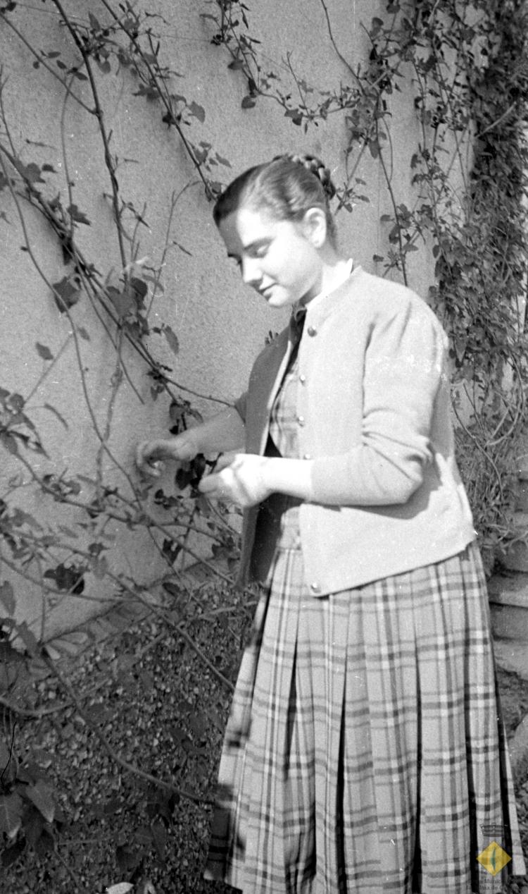 Retrat d'Anna Maria Roura Palouzié
