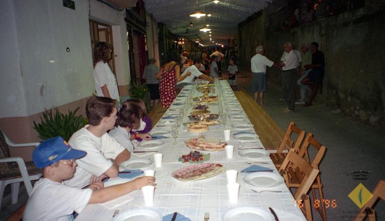 Sopar de Festa Major al carrer Santa Maria