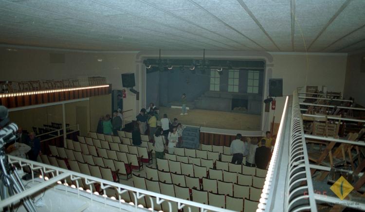 Públic a la platea de la Societat Aliança Palmarenca