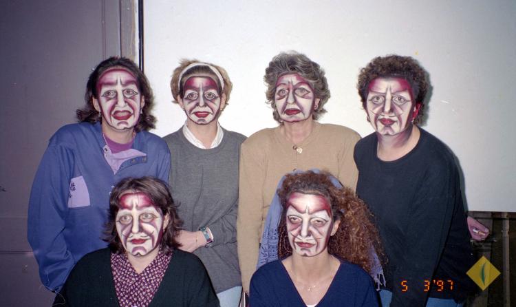 Curs de maquillatge per actors a la seu de l'Aliança Palmarenca