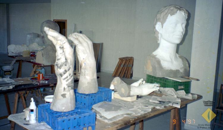 Procés de creació dels gegants de la Palma de Cervelló