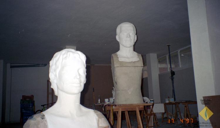 Procés de creació dels gegants de la Palma de Cervelló