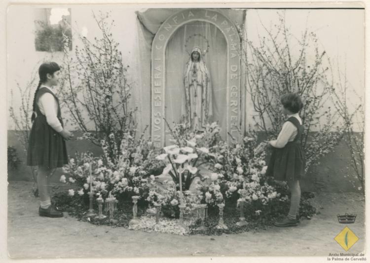 Altar de la Mare de Déu de Fàtima al carrer Sant Isidre
