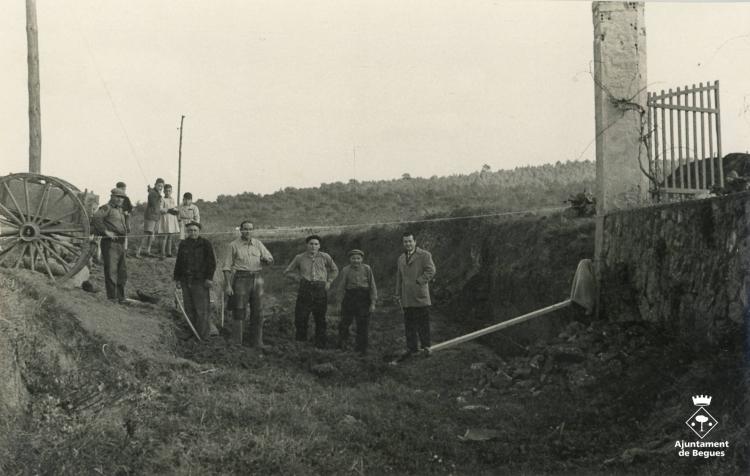 Obres de construcció del pont del carrer Ferran Muñoz