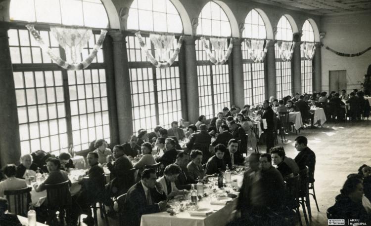 El Saló de ball de la piscina Vella