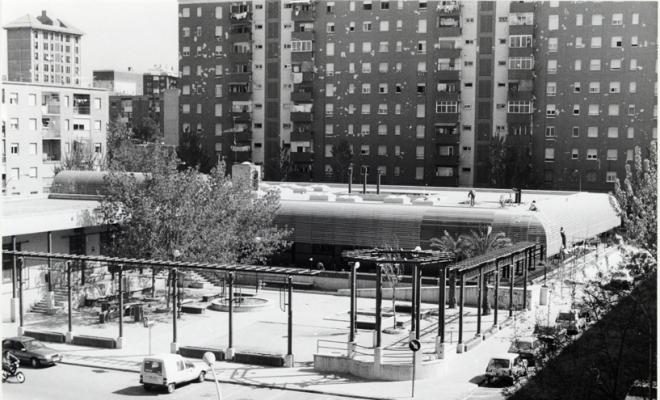 Plaça de Rogelio Soto al polígon espronceda. Sabadell