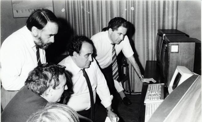 Elecions municipals 1987. Preparacions pel recompte de vots. Sabadell