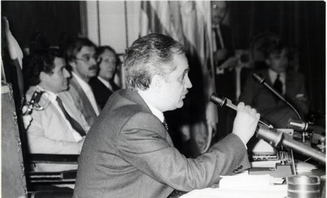 Presa de possessió de l'alcalde i regidors. Eleccions municipals de maig del 1983. Sabadell