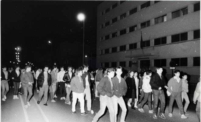 Manifestació d'estudiants d'ensenyament mitjà. Sabadell