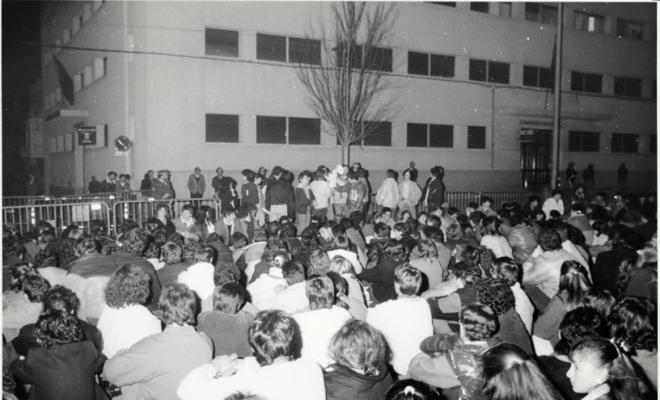 Manifestació d'estudiants d'ensenyament mitjà. Sabadell