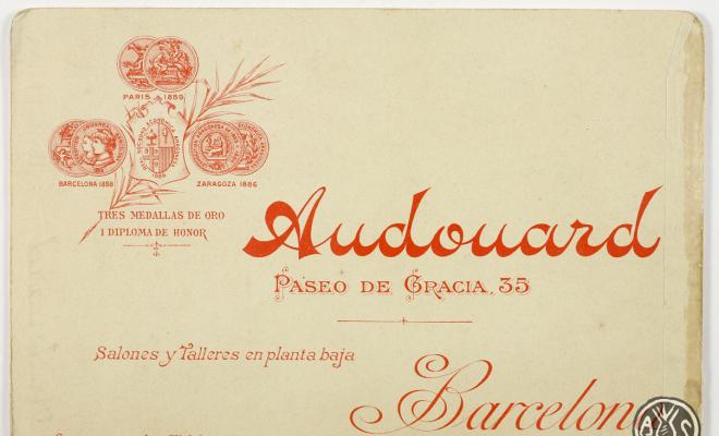 Retrat d'estudi de Pau Maria Turull Fournols. Barcelona.