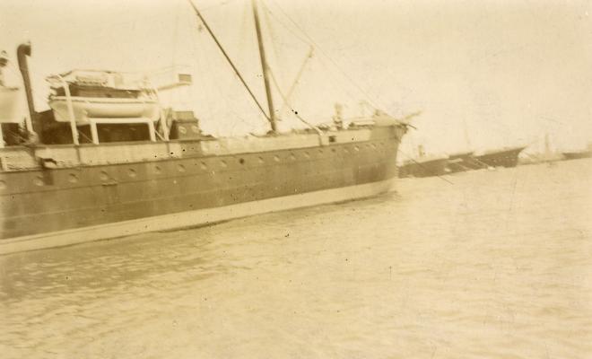 Vaixell navegant. S.l.