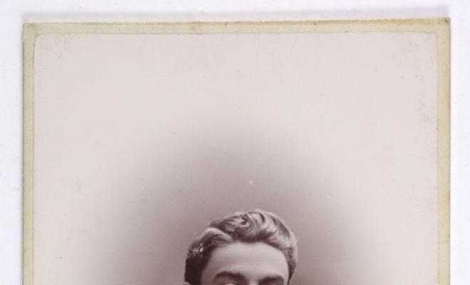 Retrat d'estudi de Fernando Fuster. Lille (França).