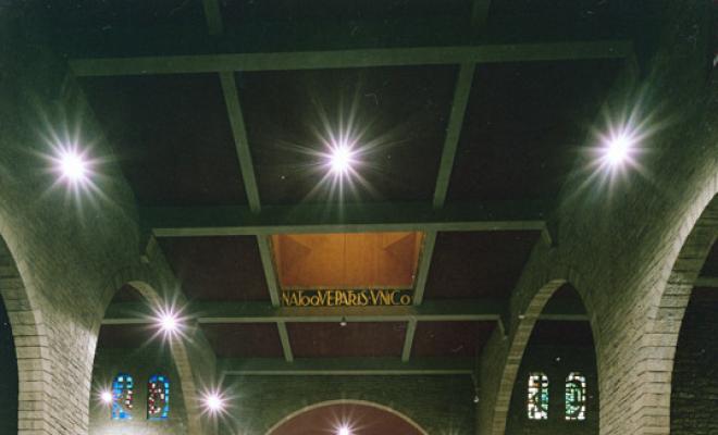 Interior de l'església parroquial del Santíssim Salvador