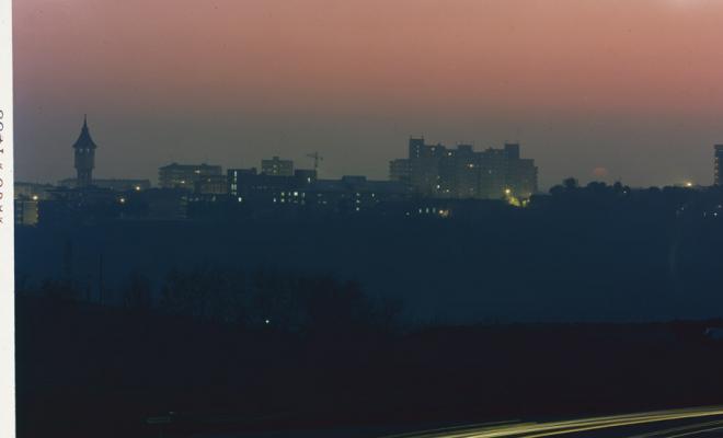 Vista panoràmica de Sabadell durant la posta de sol