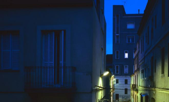 Travessia de la Borriana vista des del carrer Sant Joan de nit